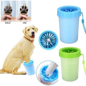 Pet Dog cat Paw Cleaner Cup Outdoor portable Soft Silicone Combs Quickly Wash Foot Cleaning Bucket Pet Foot Wash Tools (Color: Light green, size: L)